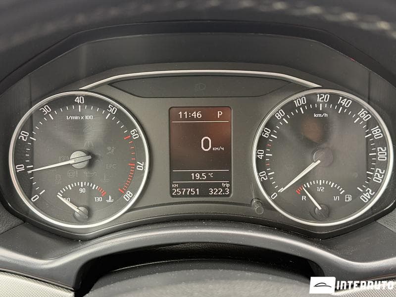 2013 Skoda Octavia — Miniatură 12