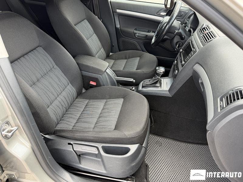 2013 Skoda Octavia — Miniatură 15