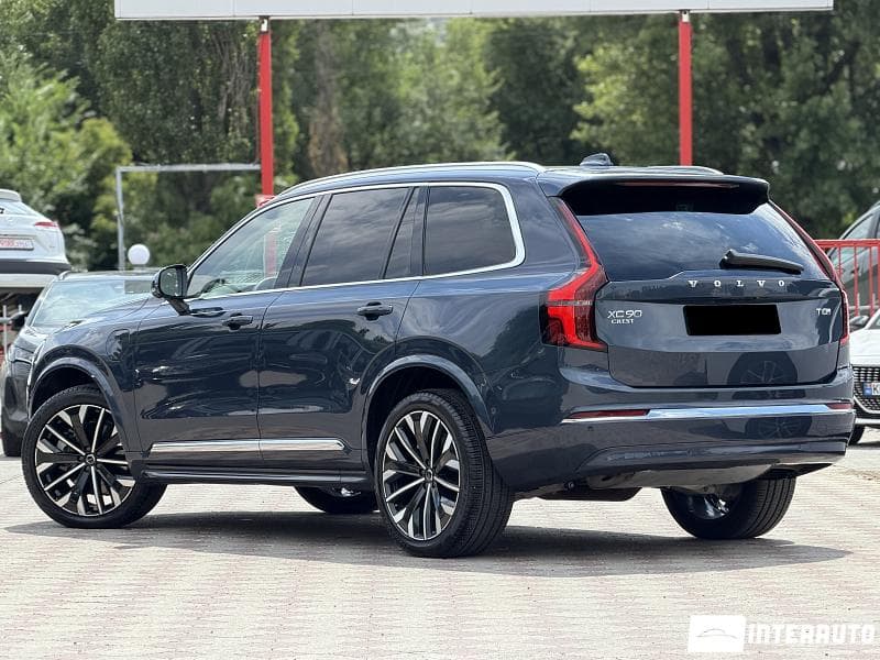 Volvo XC 90 2025 — Миниатюра 3