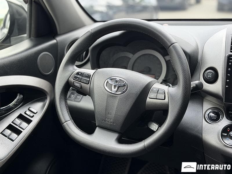 2012 Toyota Rav-4 — Miniatură 11