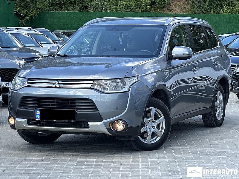Mitsubishi Outlander 2014 — Миниатюра 2