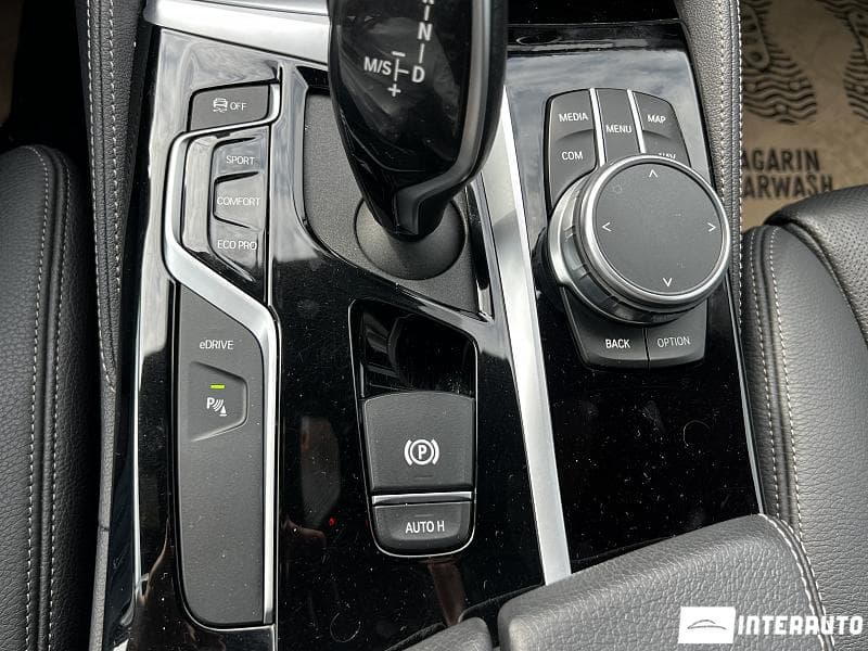 BMW 530e 2020 — Миниатюра 16
