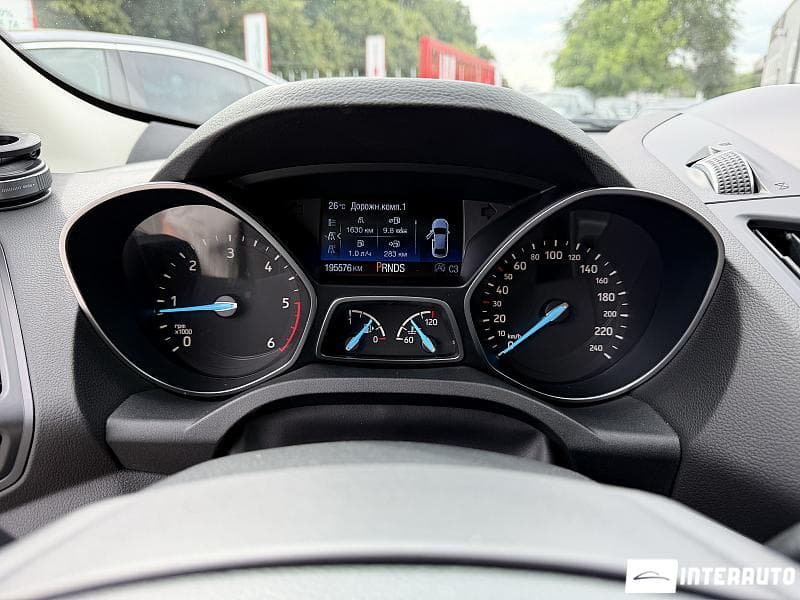 2017 Ford Kuga — Miniatură 11