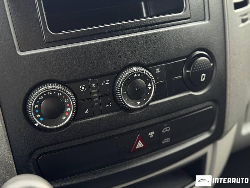 Mercedes Sprinter 2015 — Миниатюра 10