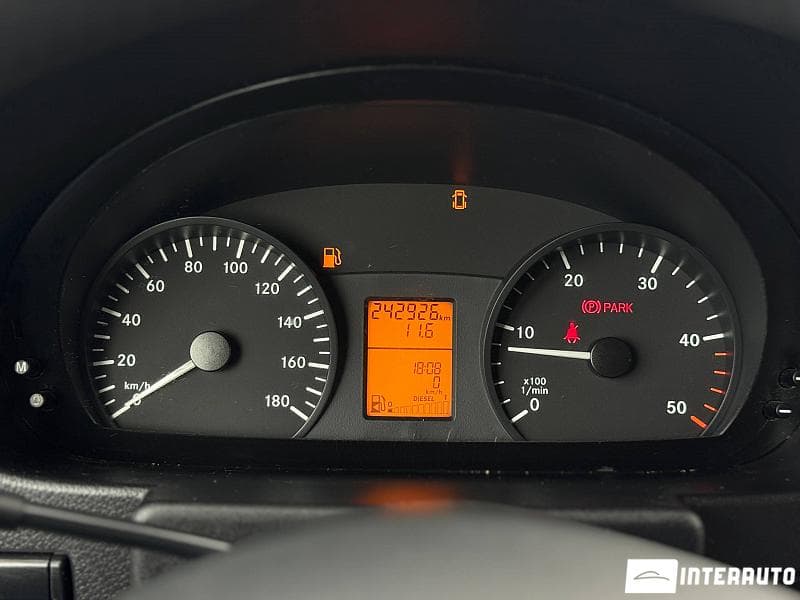 Mercedes Sprinter 2015 — Миниатюра 8