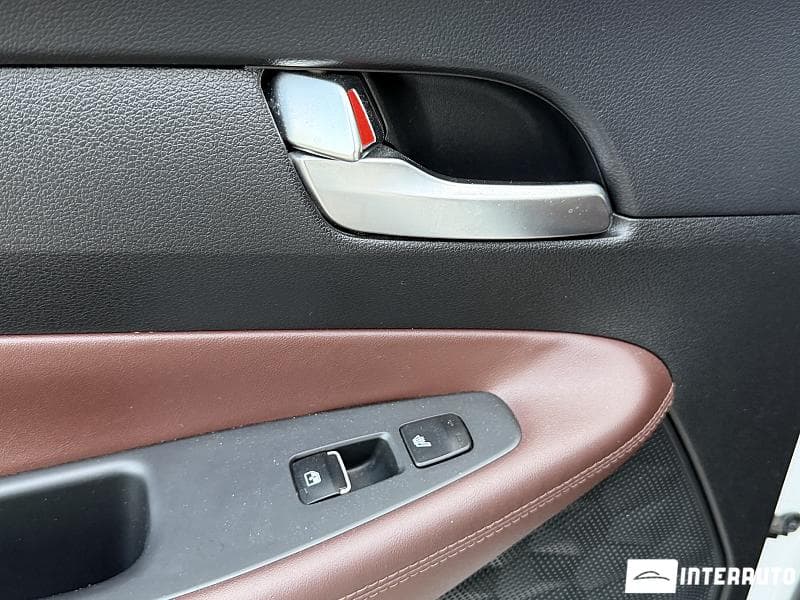 Hyundai Santa Fe 2019 — Миниатюра 19
