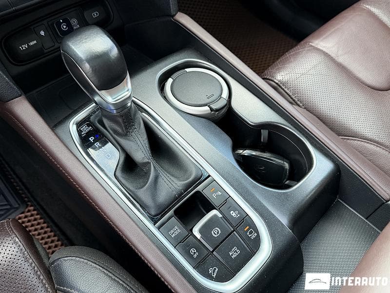 Hyundai Santa Fe 2019 — Миниатюра 17
