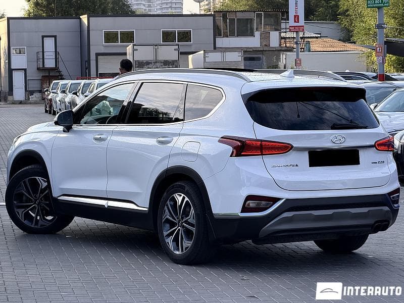 Hyundai Santa Fe 2019 — Миниатюра 2