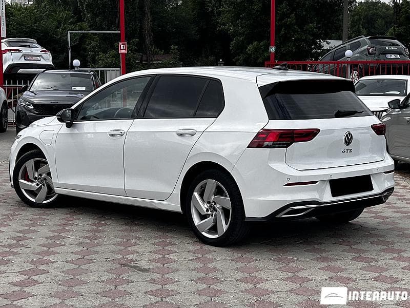 Volkswagen Golf GTE 2021 — Миниатюра 3