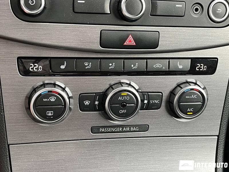 2013 Volkswagen Passat — Miniatură 13