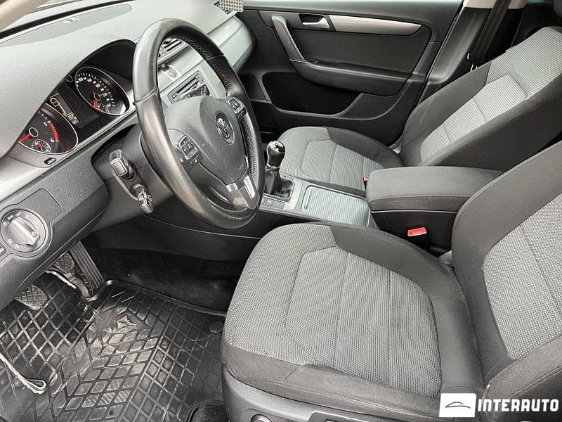 2013 Volkswagen Passat — Miniatură 5