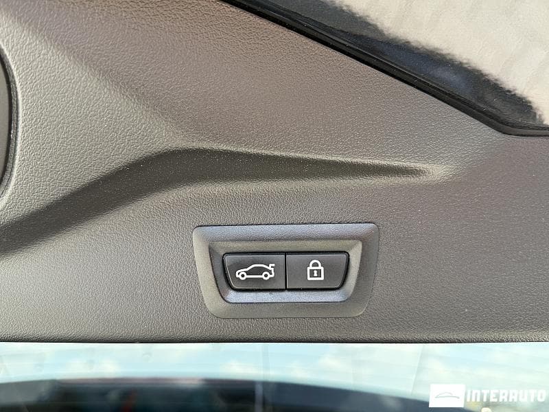 2021 BMW X5 4.5e — Miniatură 23