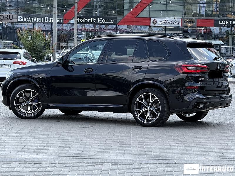 2021 BMW X5 4.5e — Miniatură 4