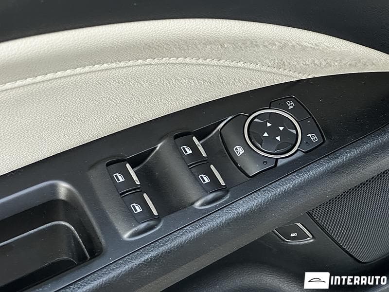2018 Ford Fusion — Miniatură 16