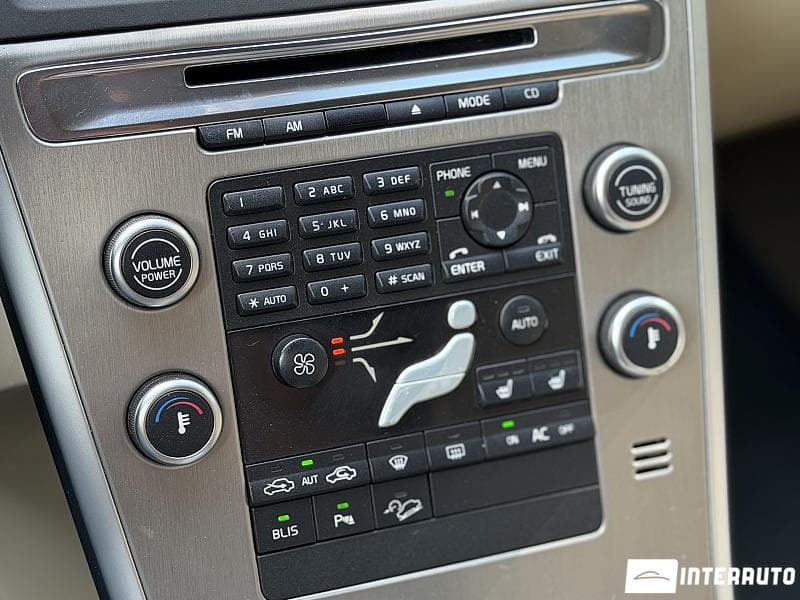 Volvo XC 60 2010 — Миниатюра 13