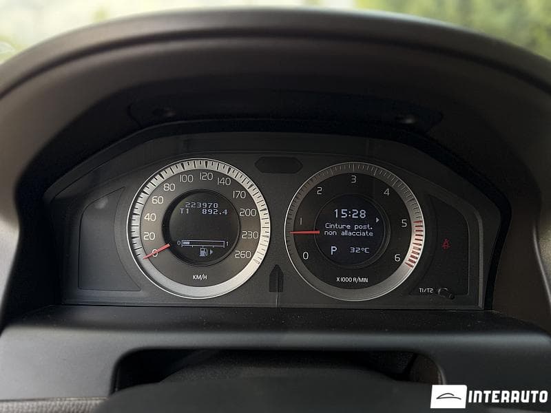 Volvo XC 60 2010 — Миниатюра 9