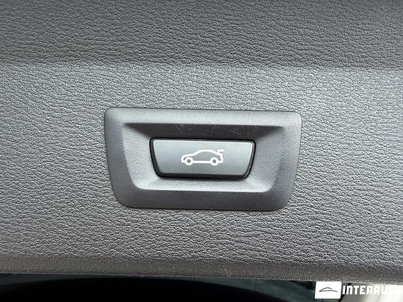 BMW X1 2.0D 2018 — Миниатюра 18