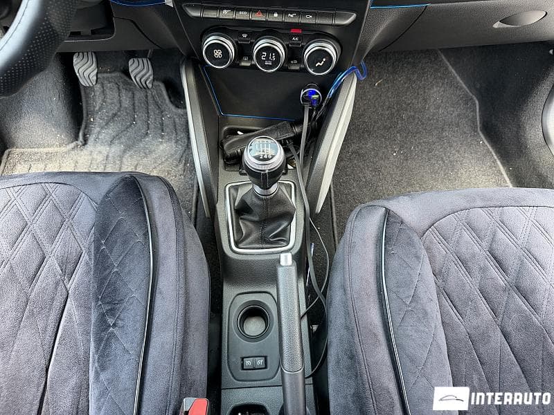 Dacia Duster 2020 — Миниатюра 11