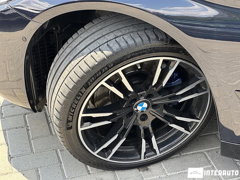 BMW 520 2017 — Миниатюра 21