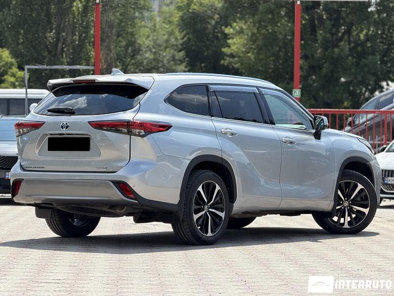 Toyota Highlander 2022 — Миниатюра 2