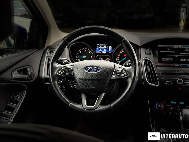 2016 Ford Focus — Miniatură 7
