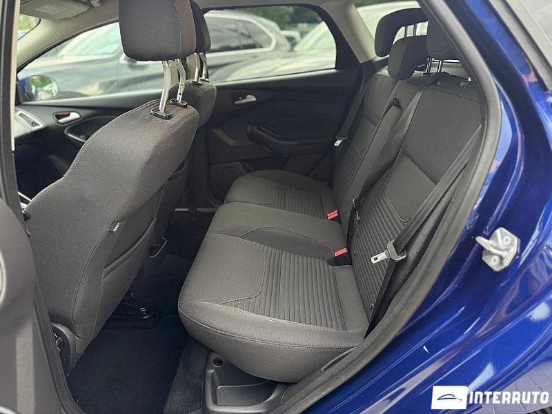 2016 Ford Focus — Miniatură 13