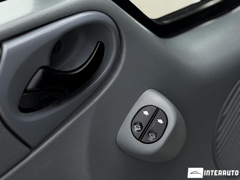 Ford Transit 2011 — Миниатюра 5