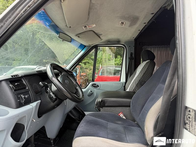 Ford Transit 2011 — Миниатюра 7