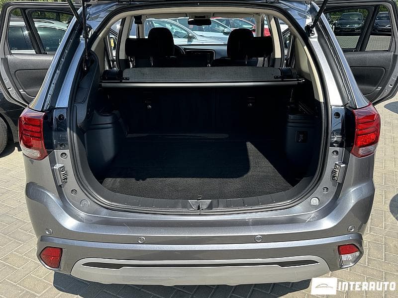 Mitsubishi Outlander 2020 — Миниатюра 21