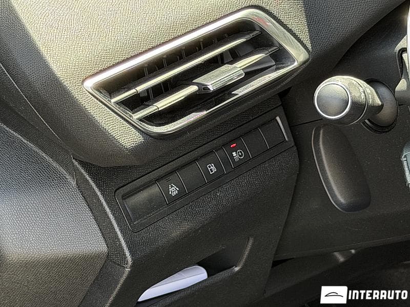 Peugeot 3008 2020 — Миниатюра 9