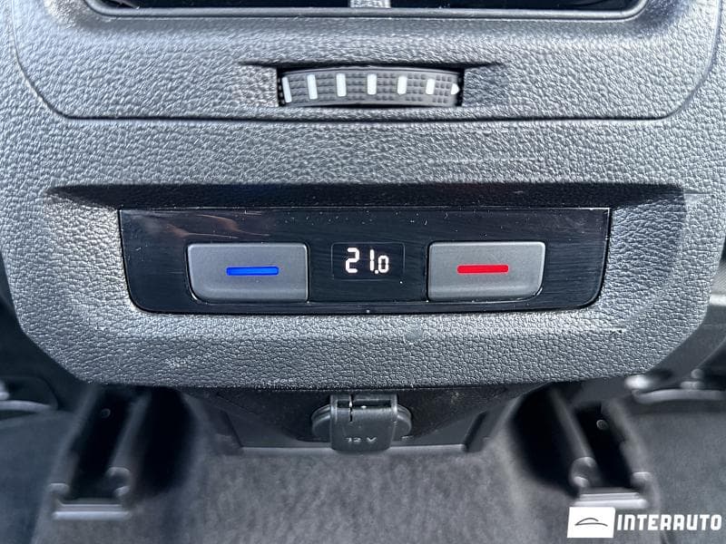 2018 Volkswagen Touran — Miniatură 22