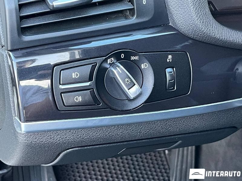 BMW X3 2.0D 2012 — Миниатюра 15