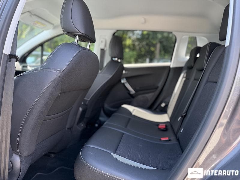 Peugeot 2008 2019 — Миниатюра 14