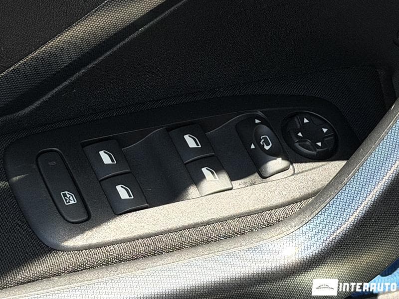 Peugeot 2008 2019 — Миниатюра 5