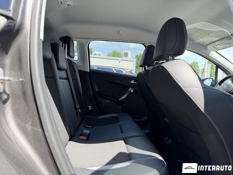Peugeot 2008 2019 — Миниатюра 13