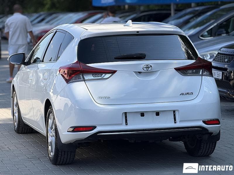 Toyota Auris 2015 — Миниатюра 4