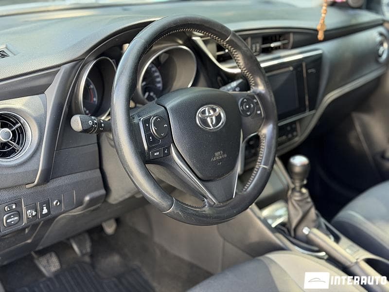 Toyota Auris 2015 — Миниатюра 8