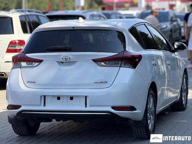 Toyota Auris 2015 — Миниатюра 2