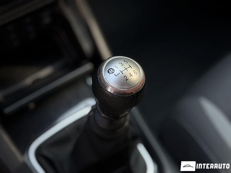 Toyota Auris 2015 — Миниатюра 14