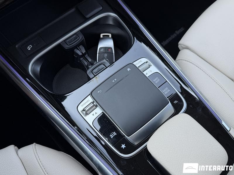 Mercedes GLB 250 2020 — Миниатюра 17