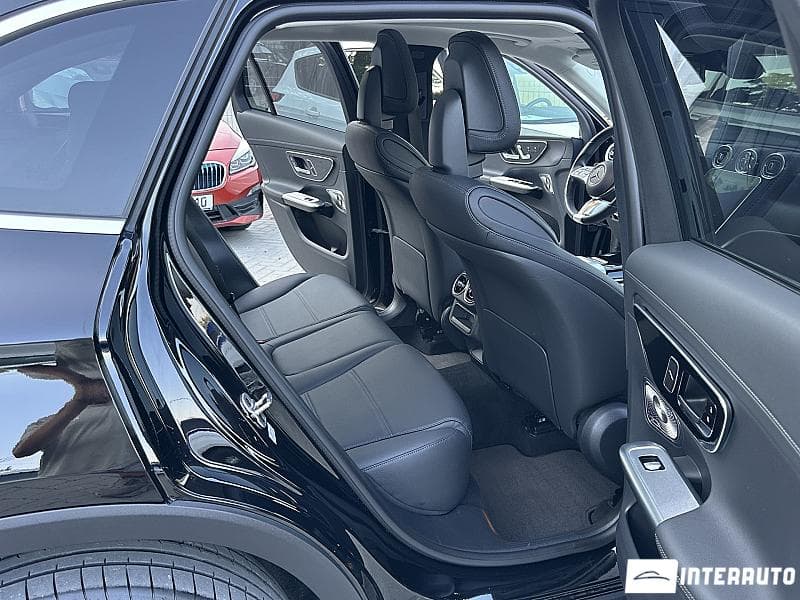 2023 Mercedes GLC 300 — Miniatură 14