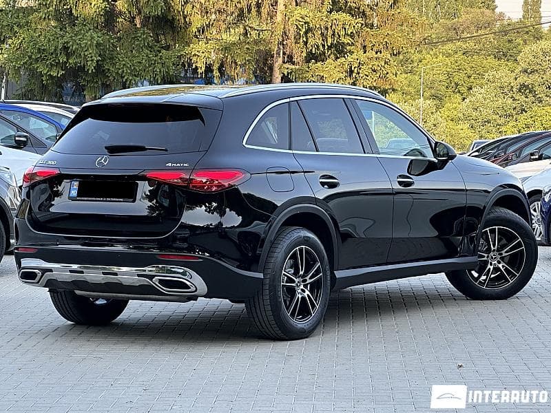 2023 Mercedes GLC 300 — Miniatură 3