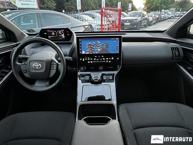 Toyota bZ4X 2024 — Миниатюра 8