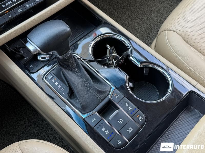Kia Carnival 2018 — Миниатюра 15