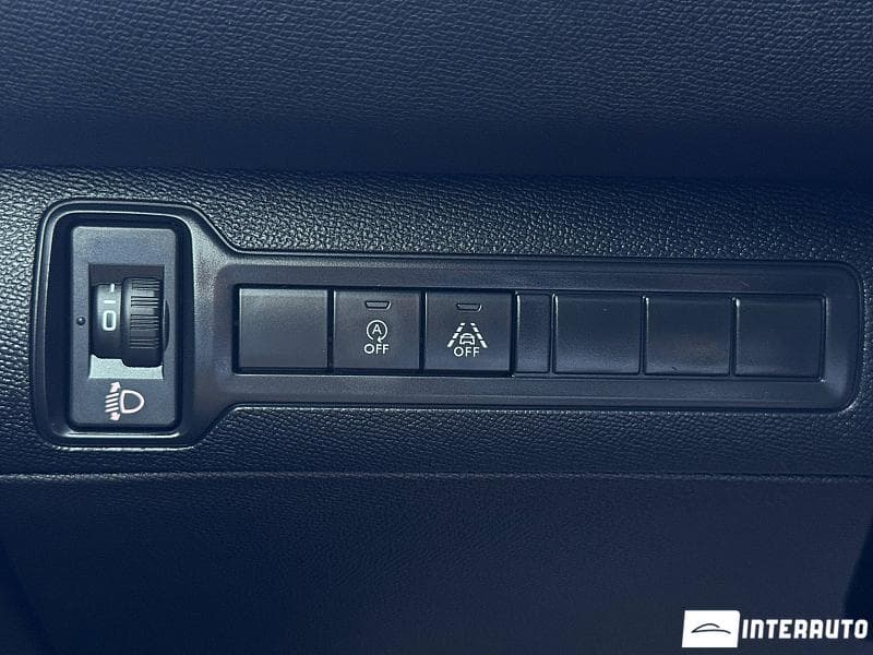 Peugeot 308 2018 — Миниатюра 18