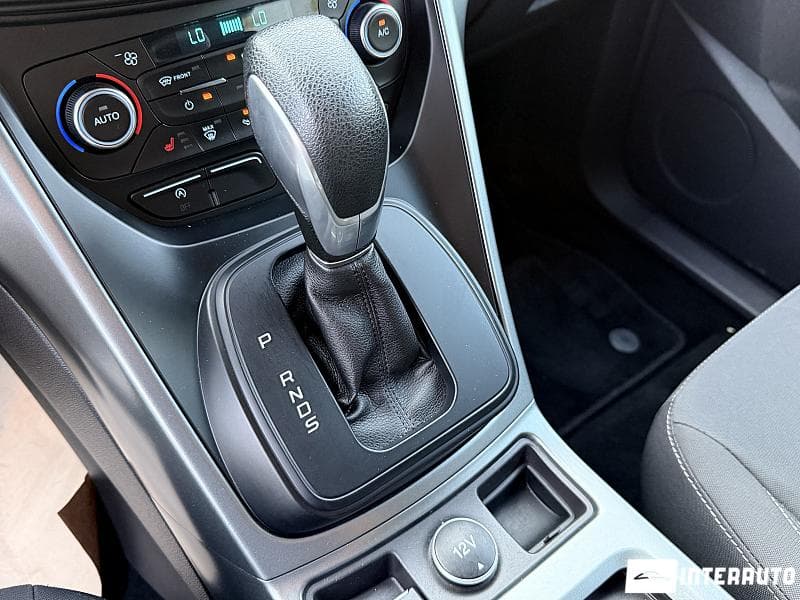 2017 Ford Kuga — Miniatură 12