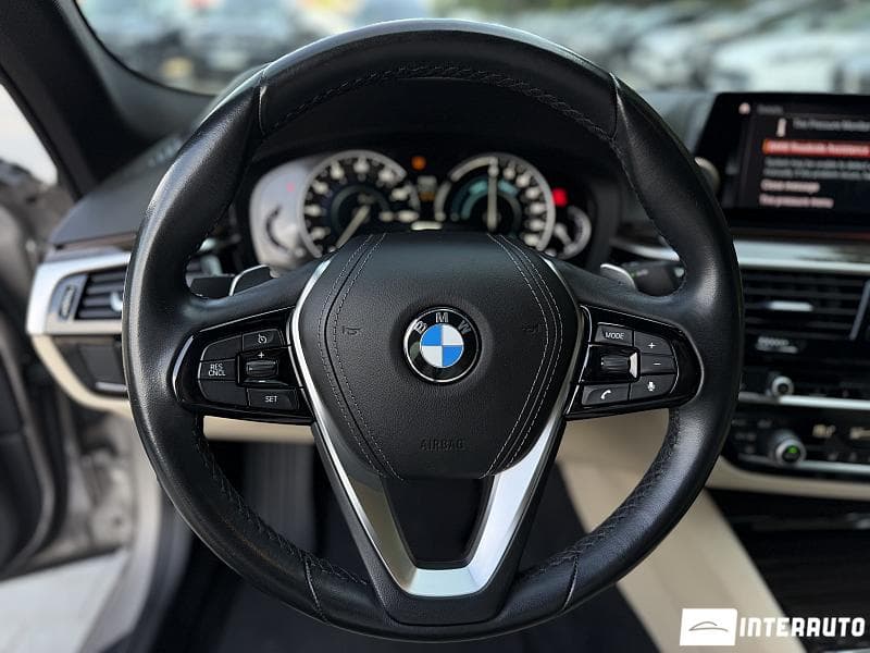 BMW 530e 2019 — Миниатюра 10