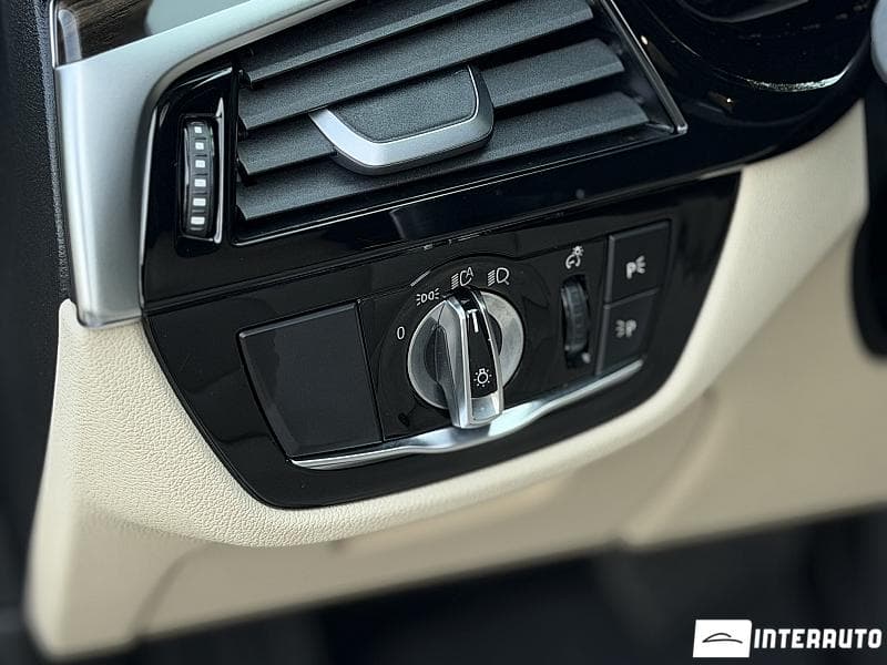 BMW 530e 2019 — Миниатюра 6