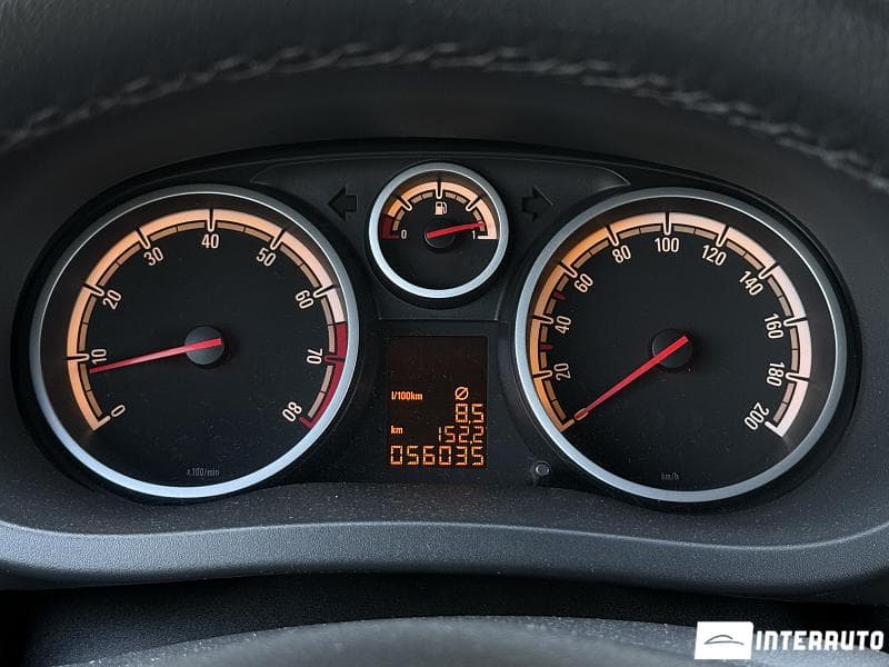 Opel Corsa 2011 — Миниатюра 12