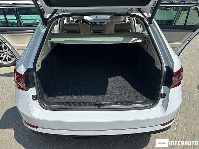 Skoda Superb 2023 — Миниатюра 23